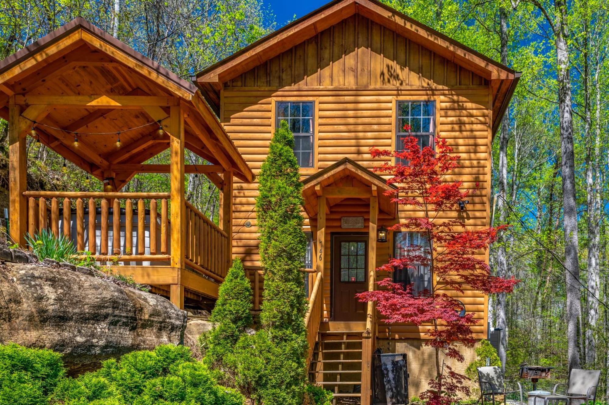 Permanent Vacation-Private Honeymoon Cabin With Hot Tub سيفيرفيل المظهر الخارجي الصورة